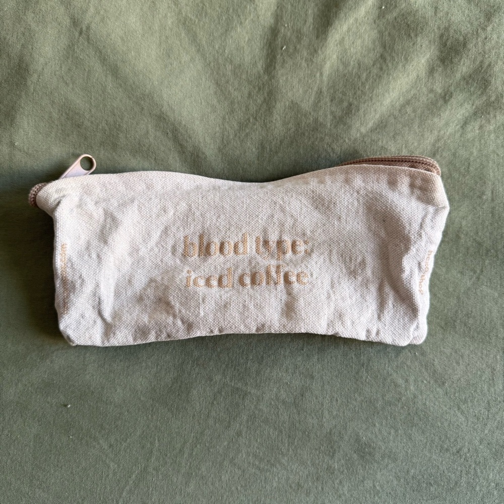 Her Campus HCXO zippered pencil pouch